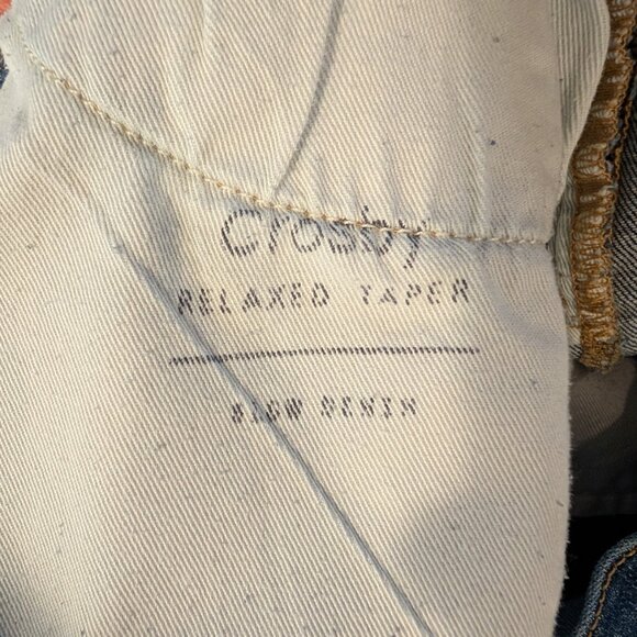 Oliver Logan Women's Size 10 Jeans Blue Crosby Relaxed Taper Distressed Raw Hem - Picture 9 of 9